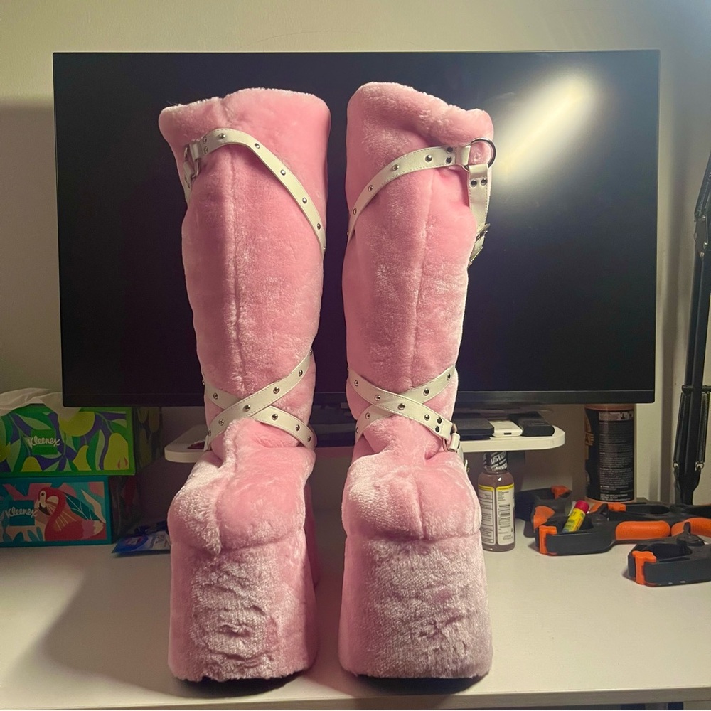 NWOT - Faux Fur Pink Platform Buckle Strap Boots - 11